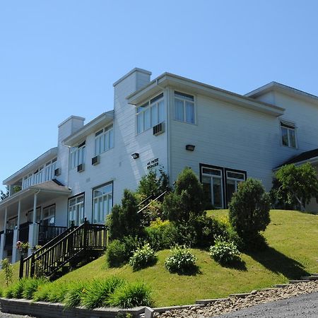 Hotel Au Petit Berger La Malbaie Eksteriør bilde