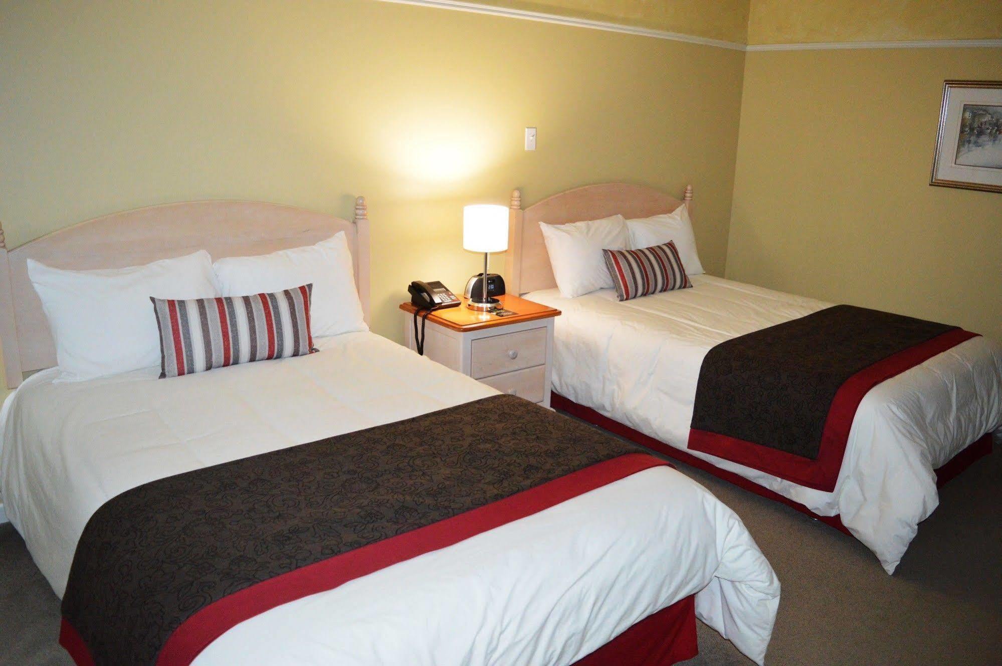 Hotel Au Petit Berger La Malbaie Eksteriør bilde