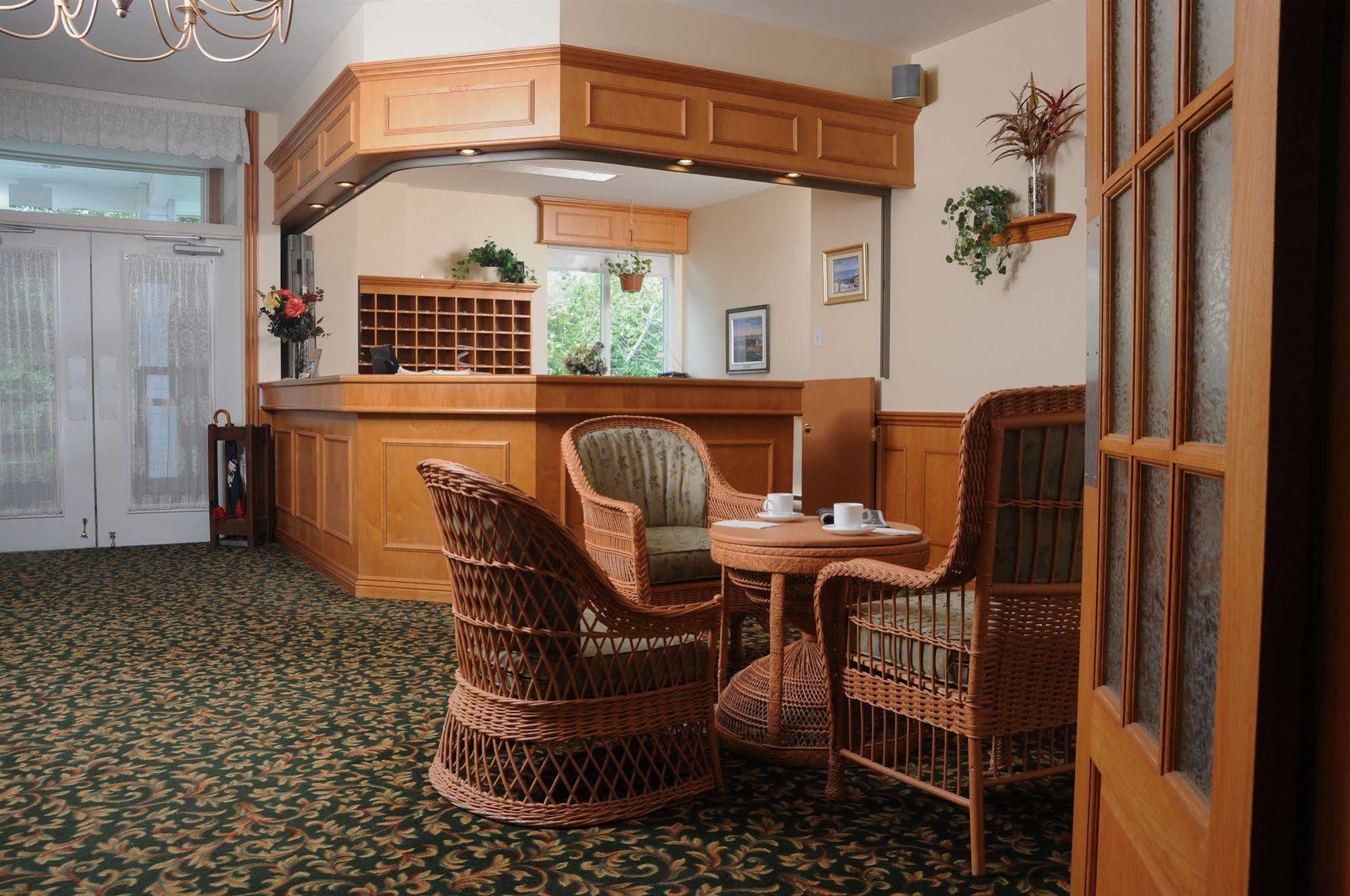 Hotel Au Petit Berger La Malbaie Eksteriør bilde