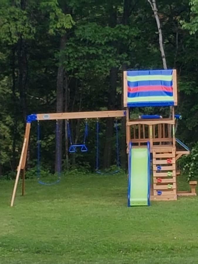 Hotel Au Petit Berger La Malbaie Eksteriør bilde